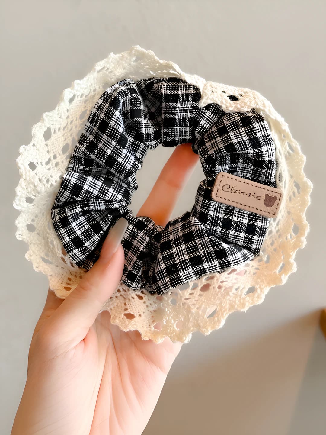 10# Black-white plaid