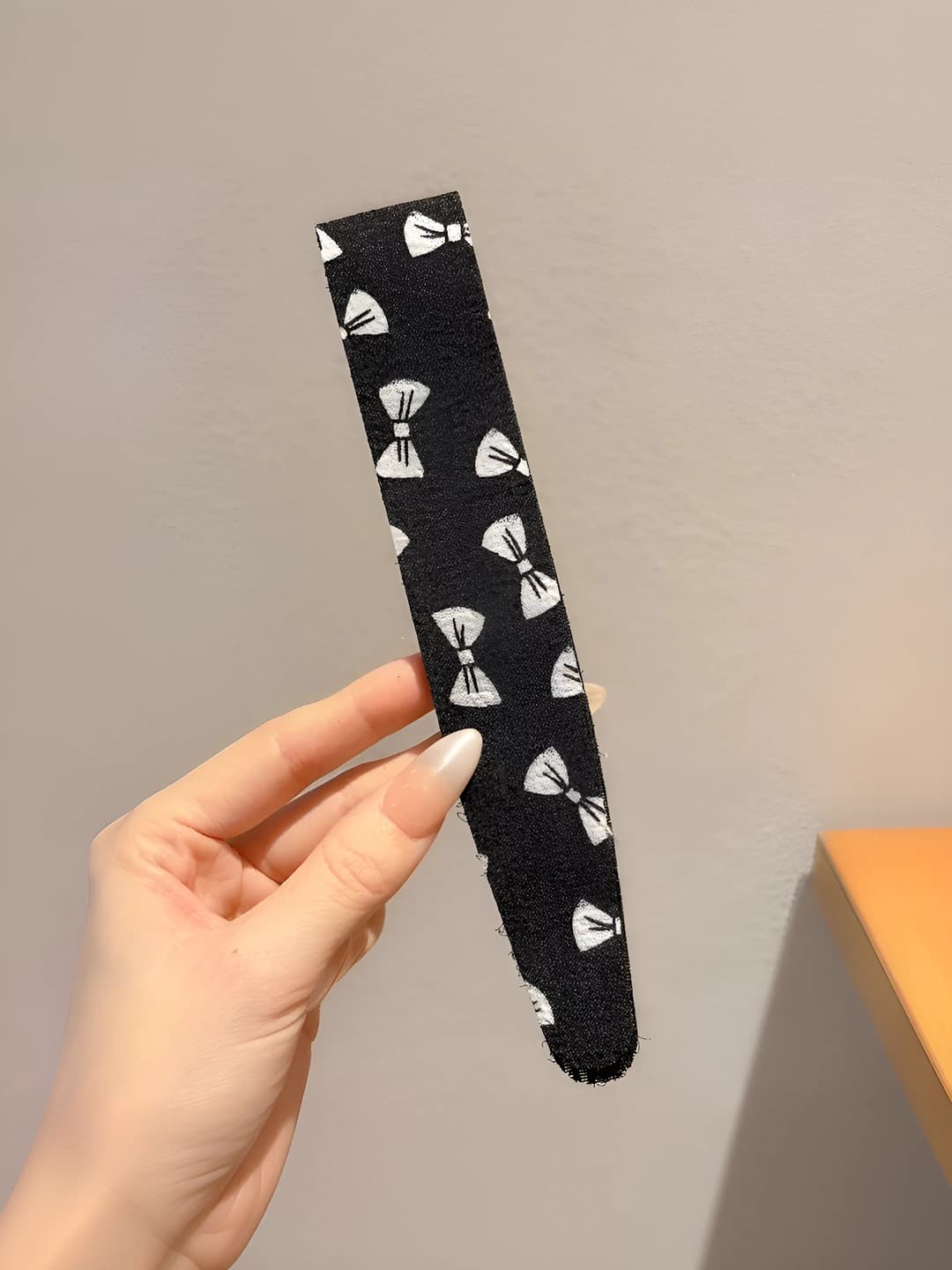 4# Чёрный бант, ~36*3cm