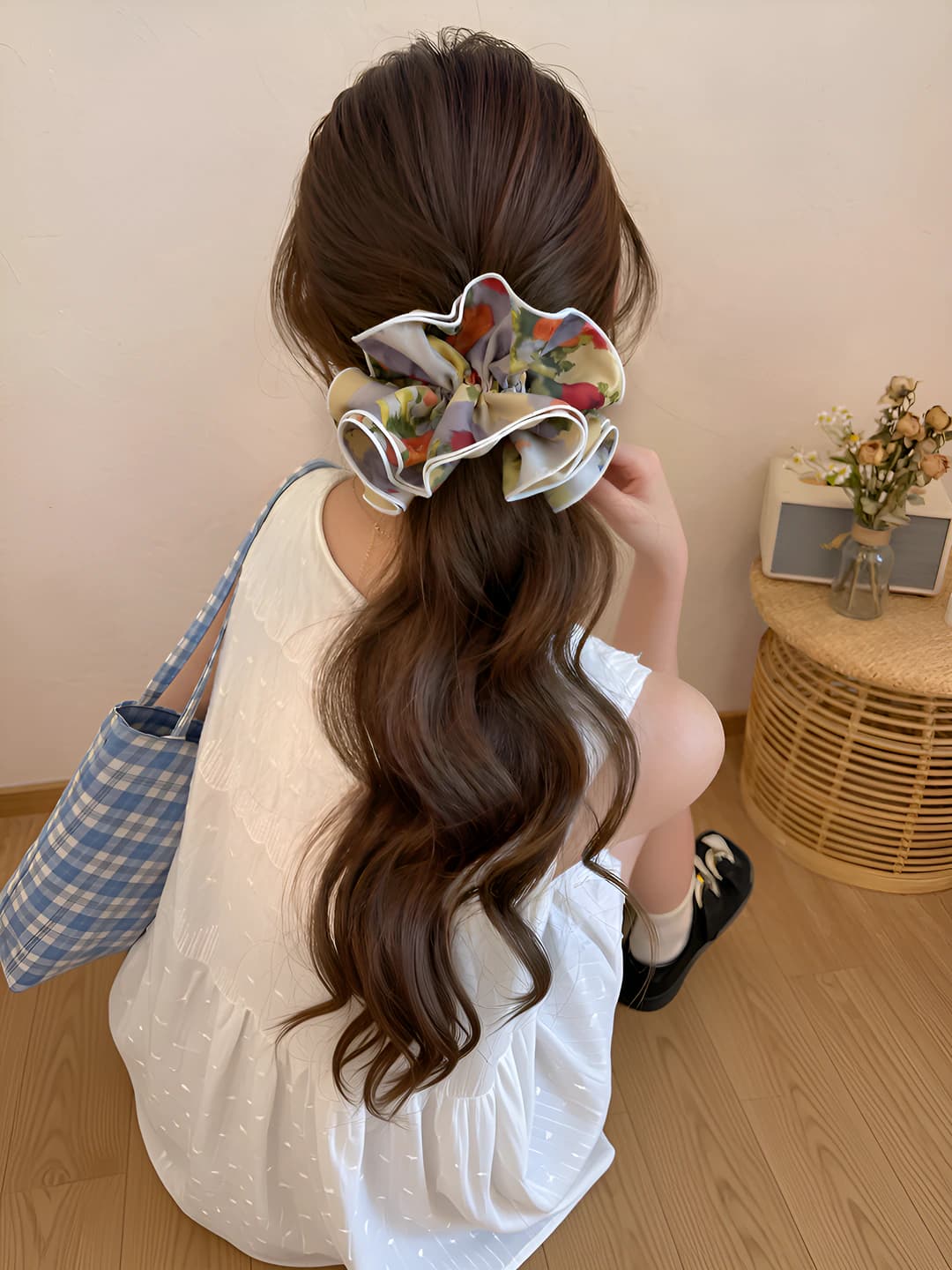 Women's stretch hair scrunchie with retro oil painting floral pattern