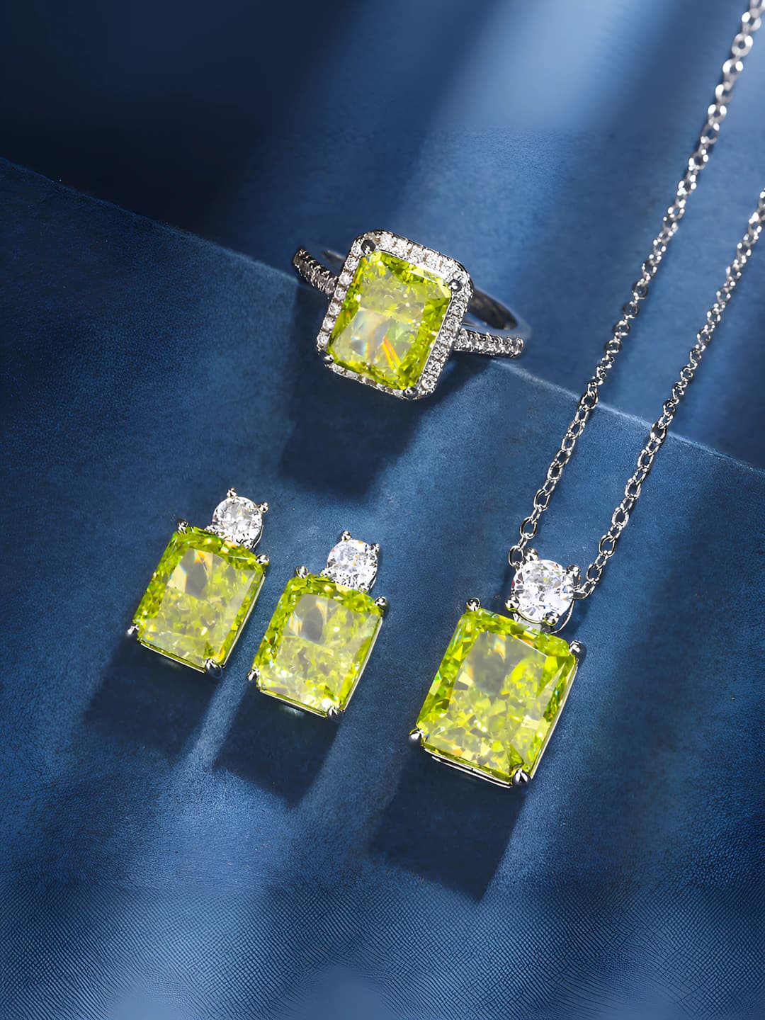 Women's autumn-winter set: geometric pattern, gold-plated copper, apple green color, with diamonds, 10*12-8*10