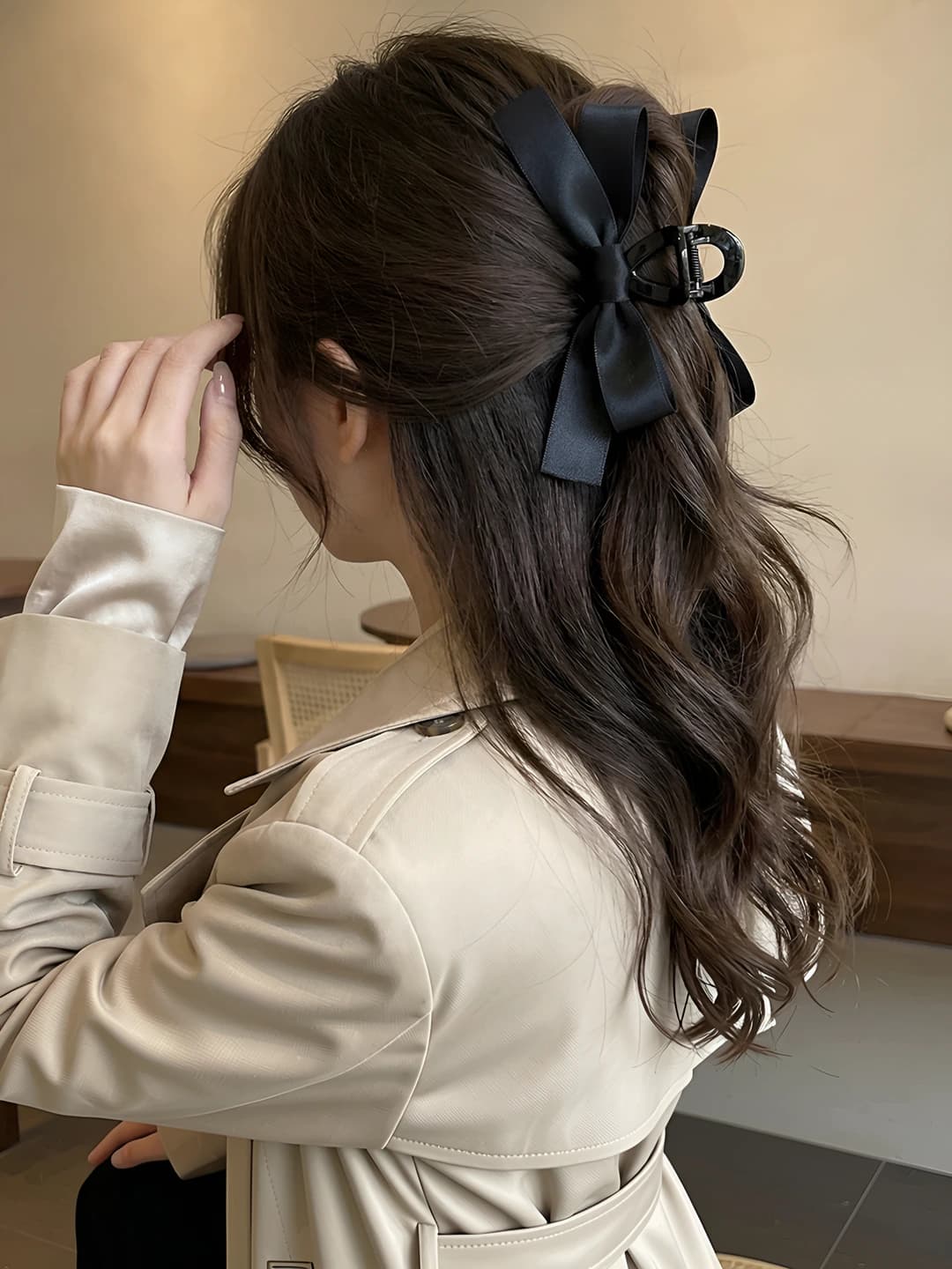 Bow, glossy, 11 cm