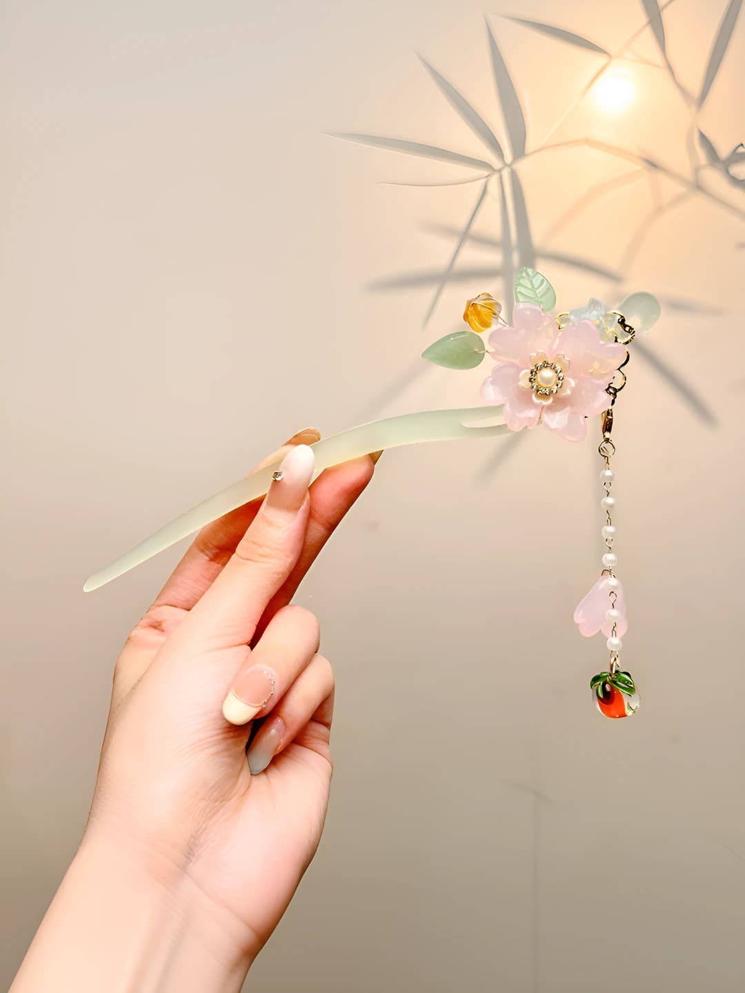 26# Розовый большой цветок зелёный нефрит