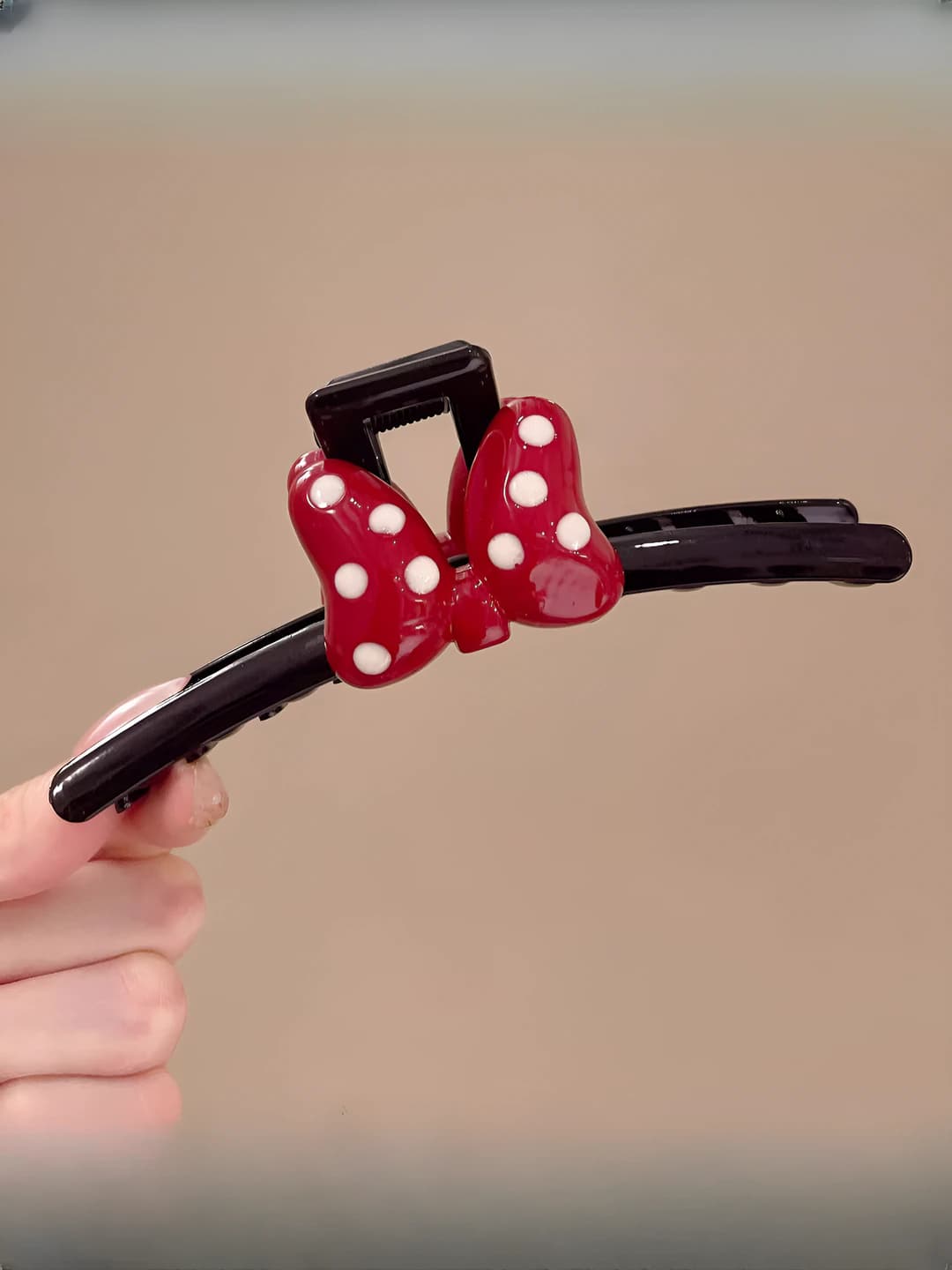 Nuqali qizil bowtie 13cm
