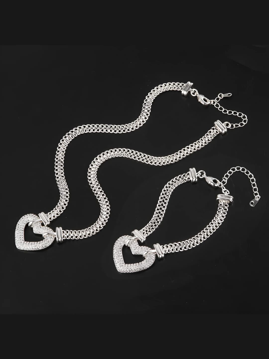 Silver necklace