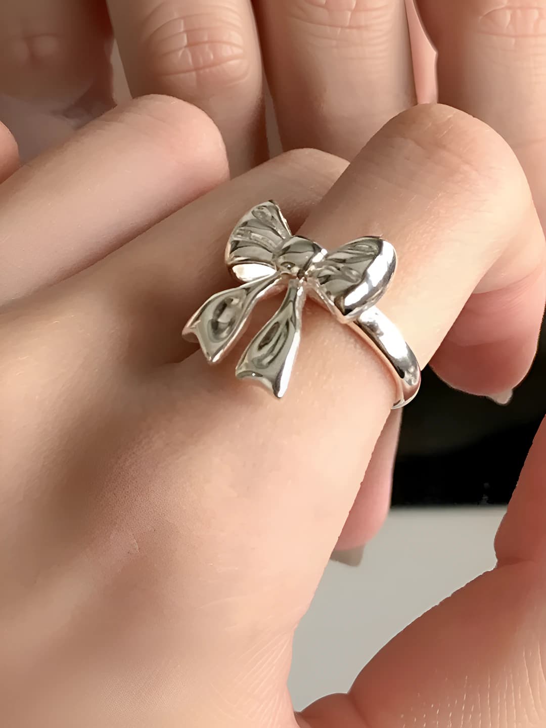 Women's bow ring, 2026, sweet and chic style, light luxury