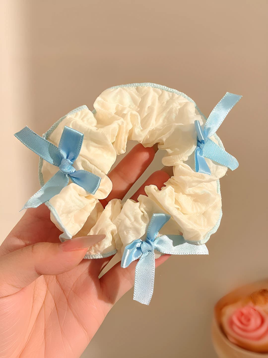 4-синий пуховый, светло-жёлтый, ~12 см