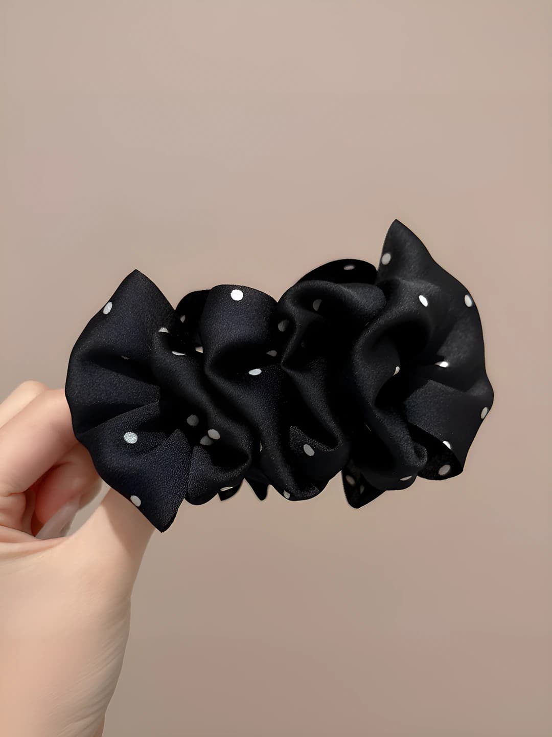 Qora nuqtali - ~12 cm