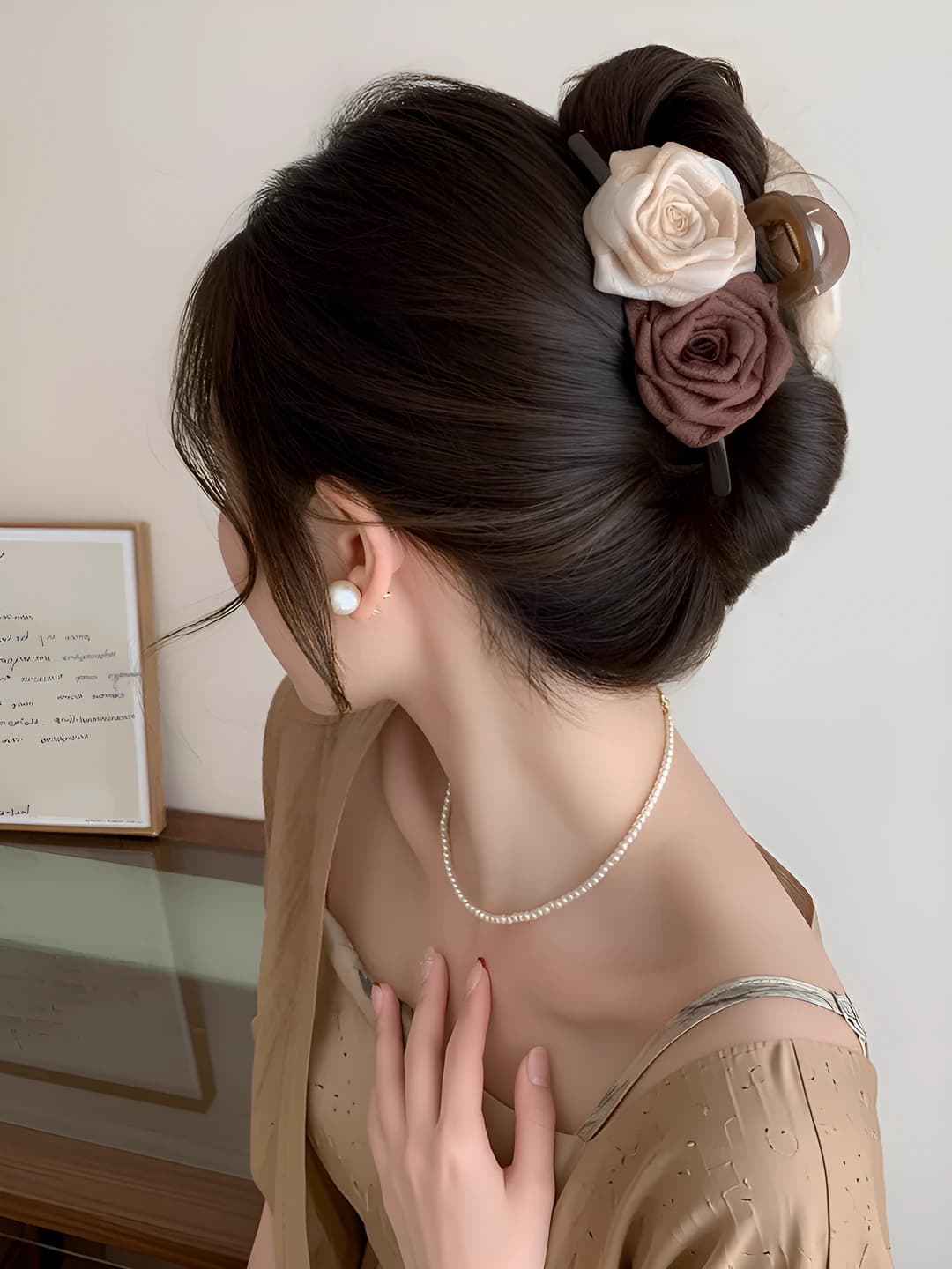 Beige-coffee dried rose clip 13 cm
