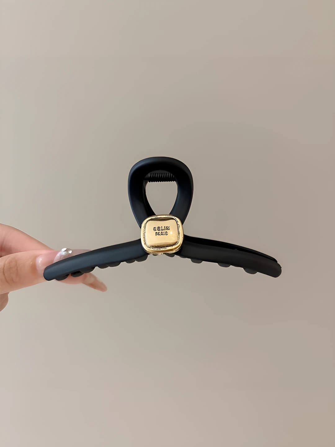 1# Square logo clip 11cm