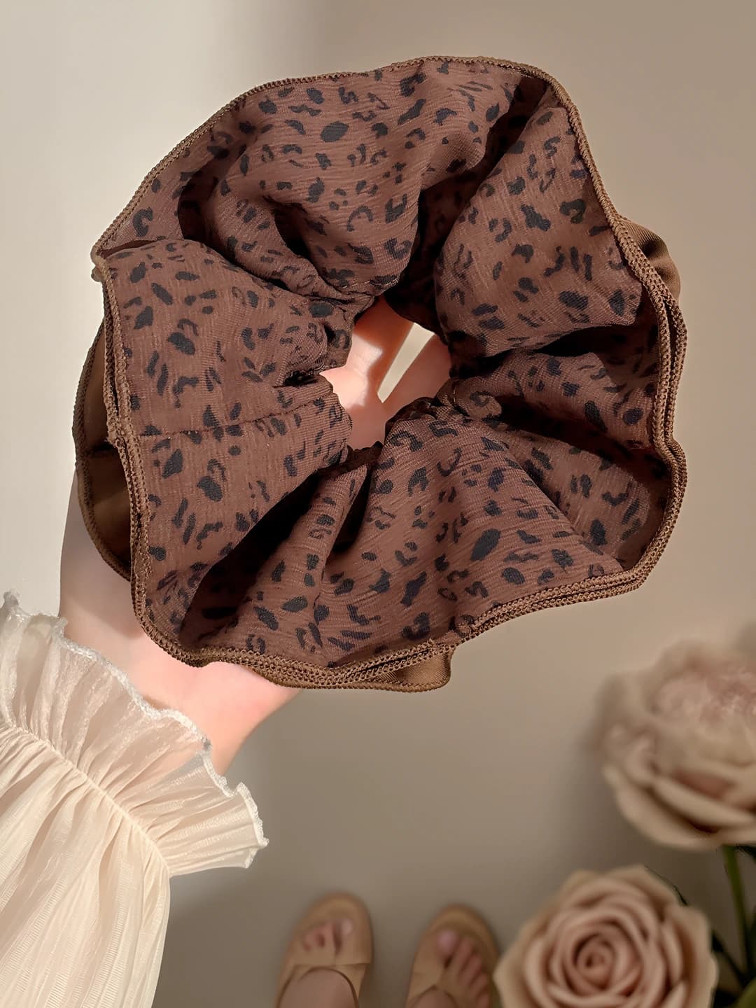 Dark coffee leopard scrunchie ~15 cm