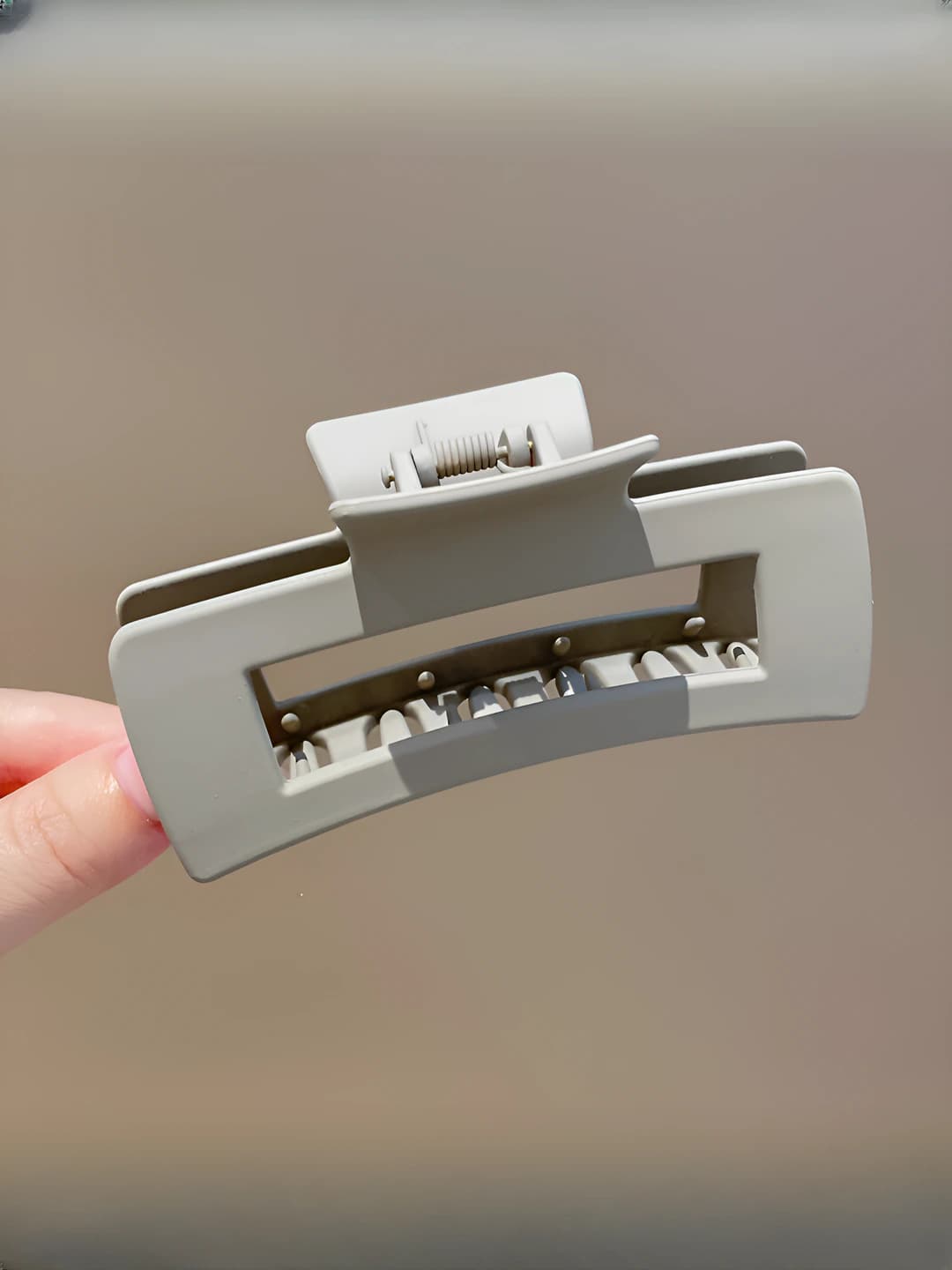 5# Бежево-серый квадратный зажим 11cm