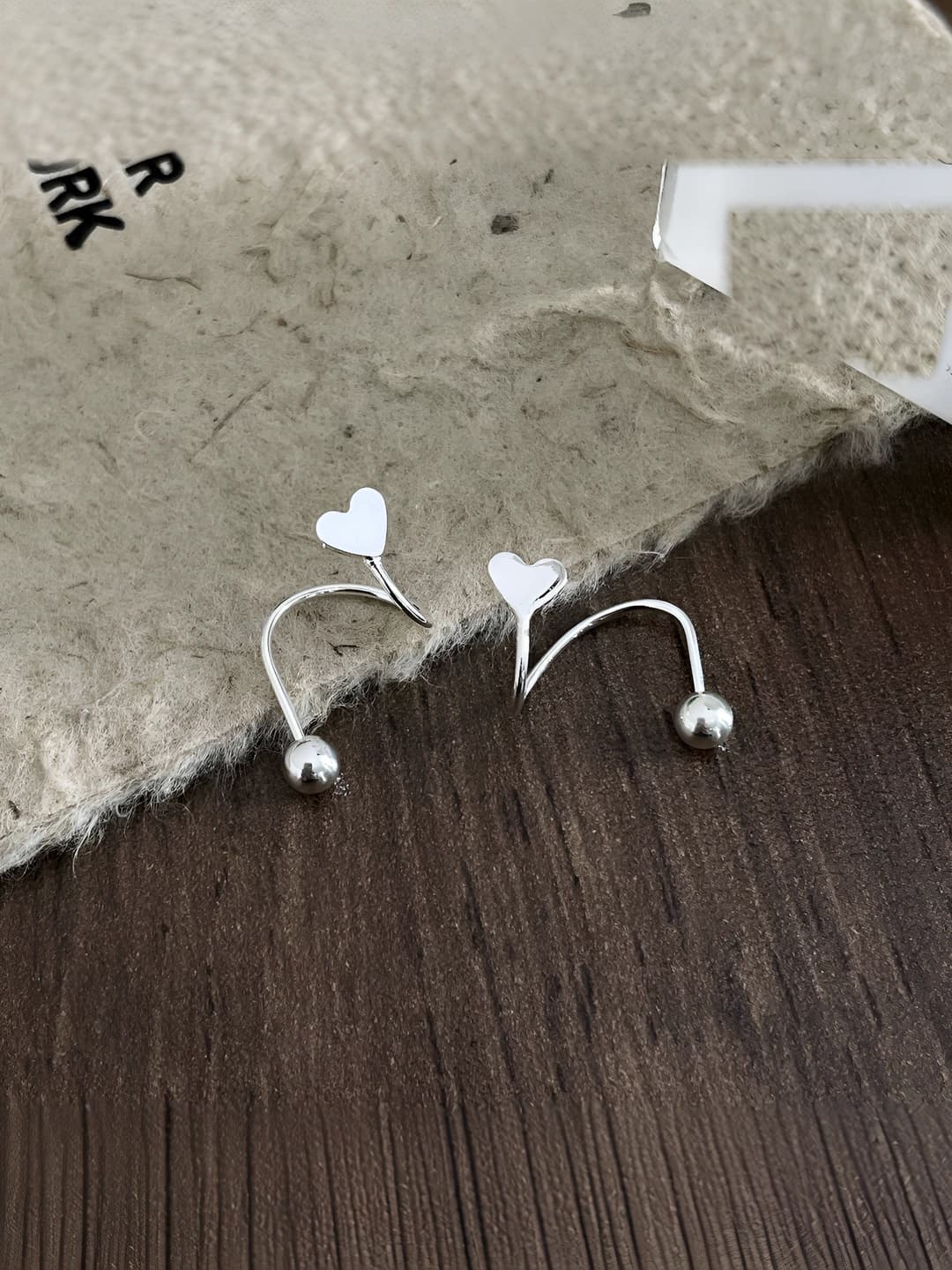 2# Heart earrings