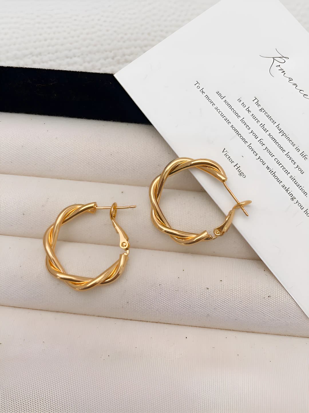 A-312 Large glossy gold