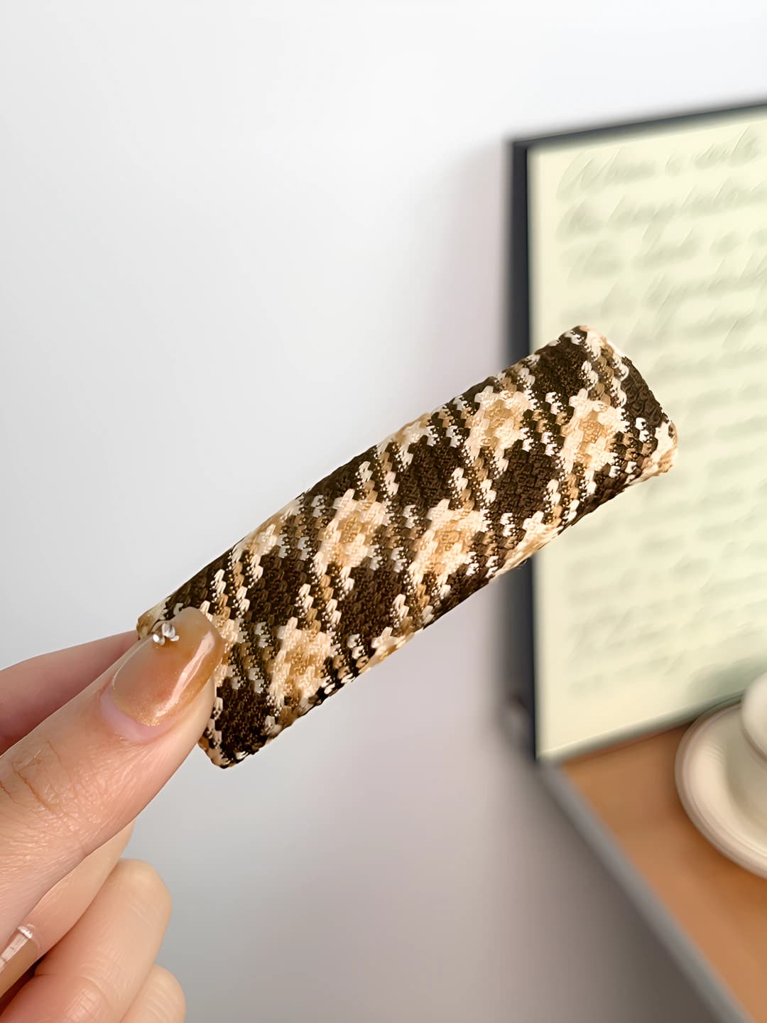 Coffee houndstooth