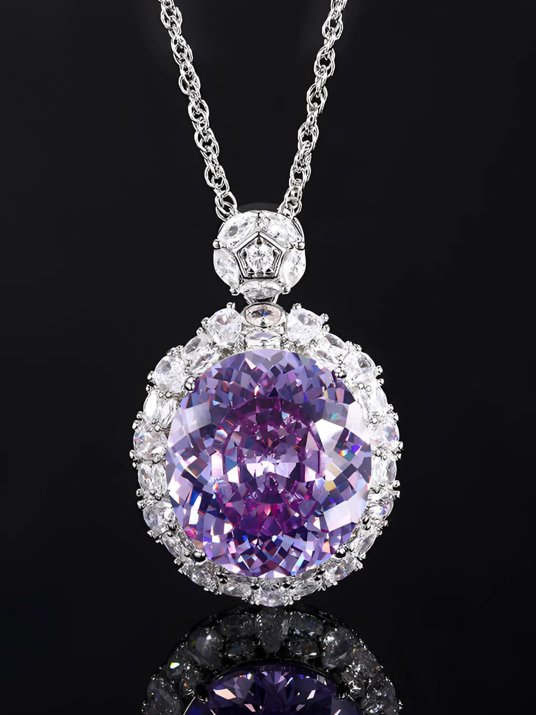 Bird's Nest Cut Aurora Borealis Pendant with Twist Chain