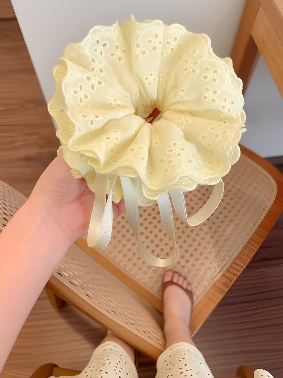 Yellow drawstring, large - 33*15 cm