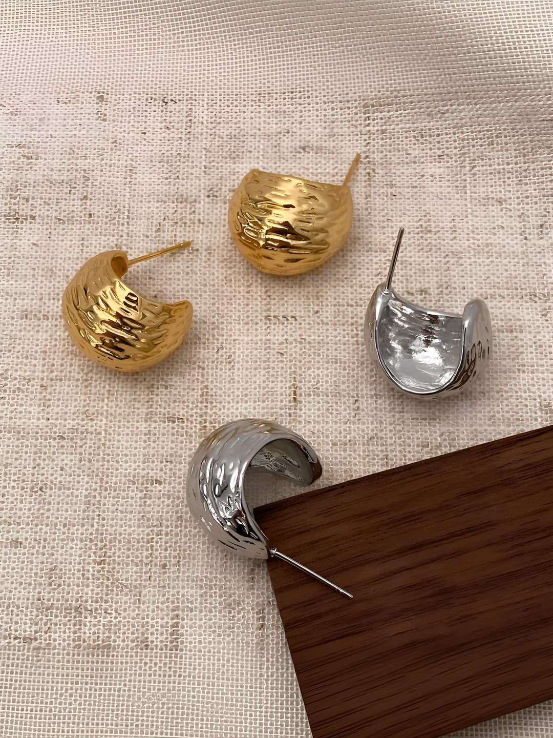 Ayollar uchun fransuz retro uslubidagi 18k oltin qoplamali C-shaklli geometrik metal ear stud