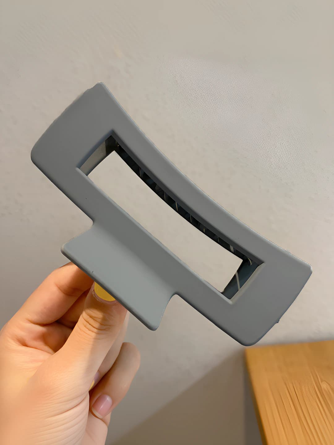18# Grey-blue square clip