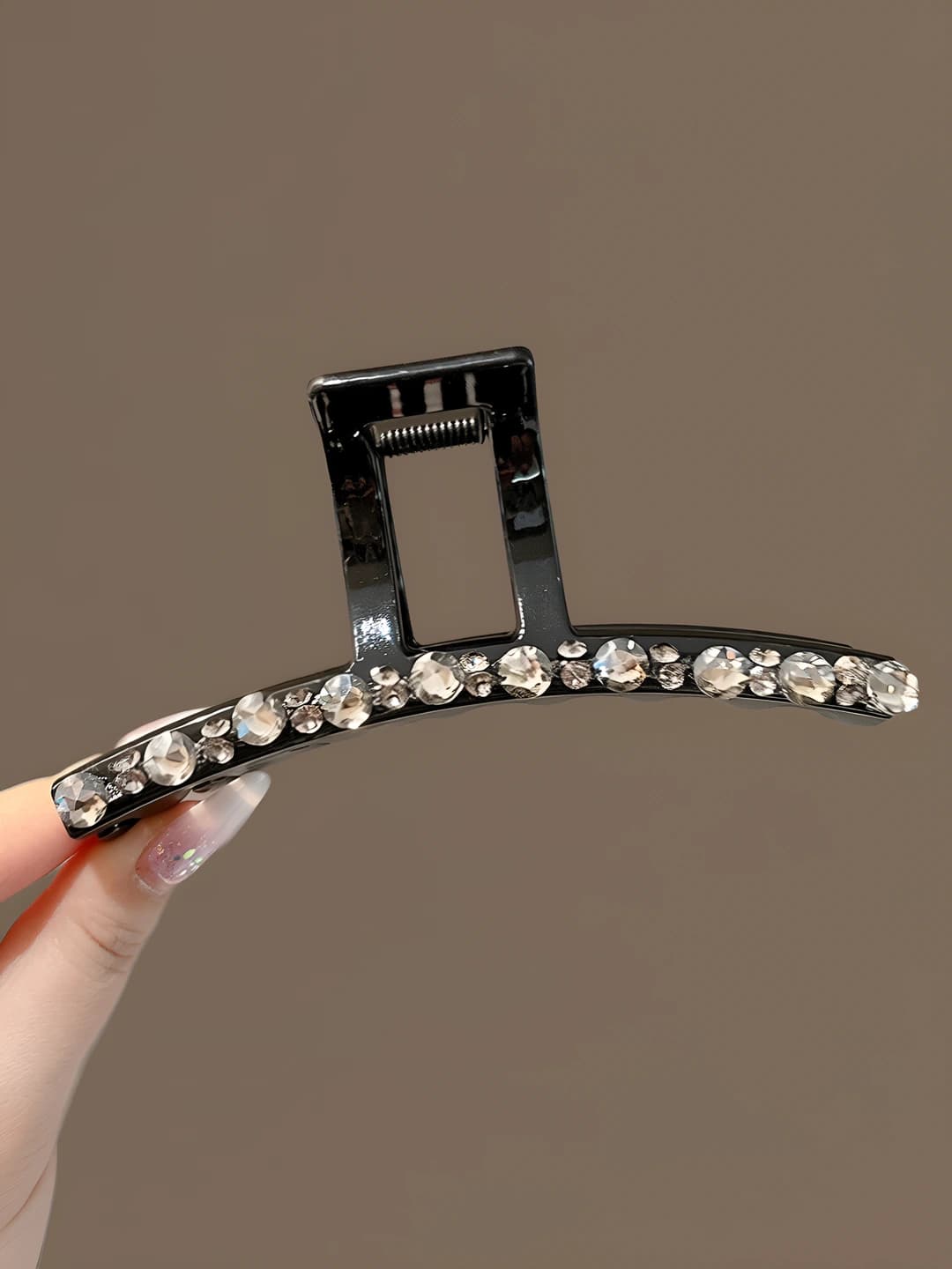 1# Black rhinestone square clip ~13 cm