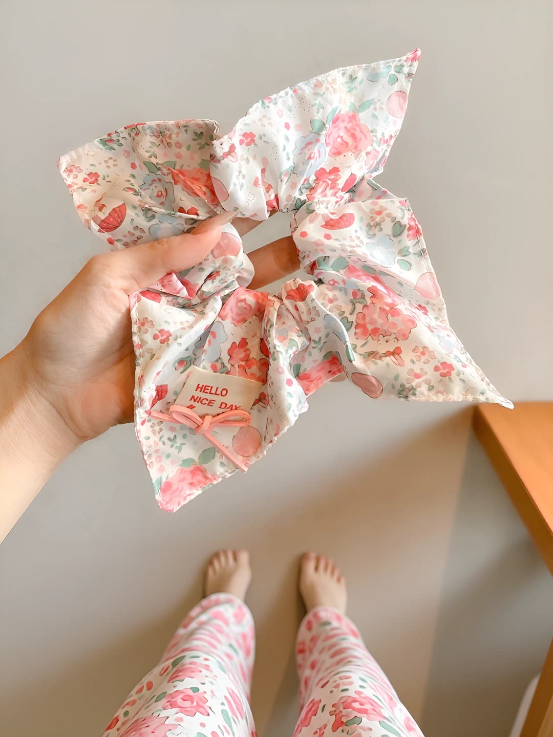 3# Pink floral square scarf ring ~21*22 cm