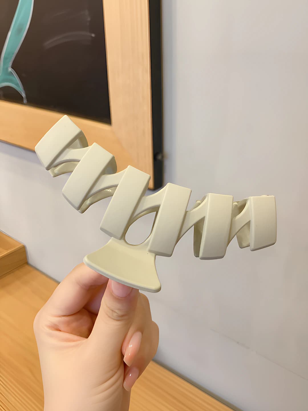 Irregular grey 11 cm