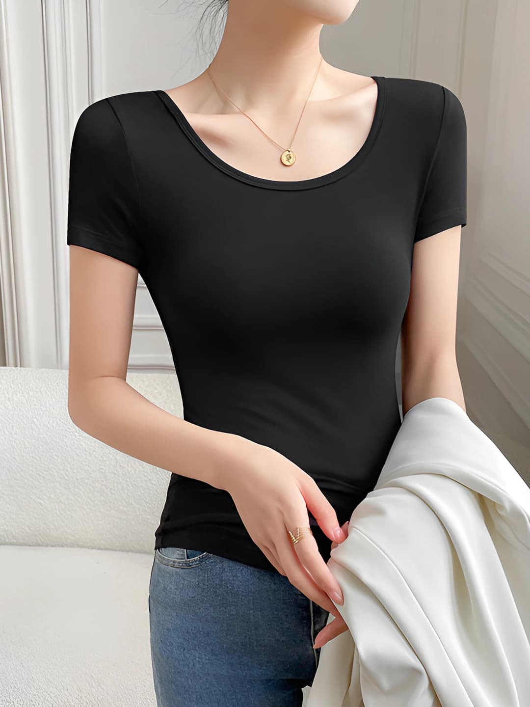 Women's short-sleeve t-shirt in ice-silk fabric, solid colour, slim fit, double U-neck, summer 2026