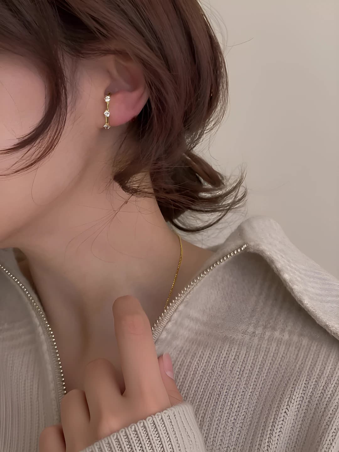 Women's geometric zircon earrings, 2026, Korean style, for fashion commute