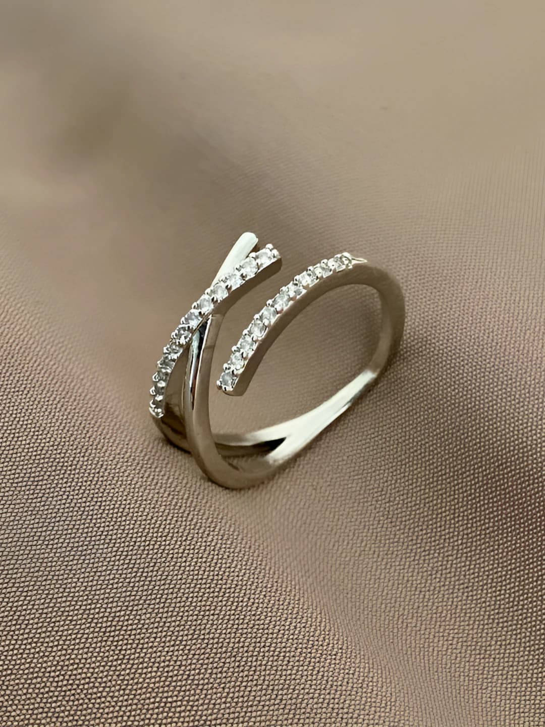 Silver, cross zircon ring