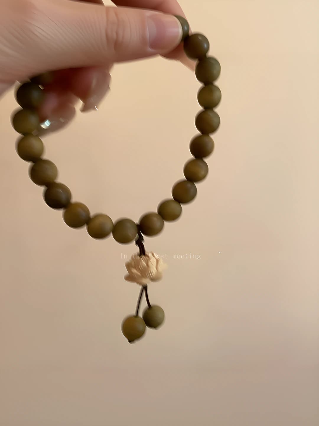 Lotus osma yog'och bilesik