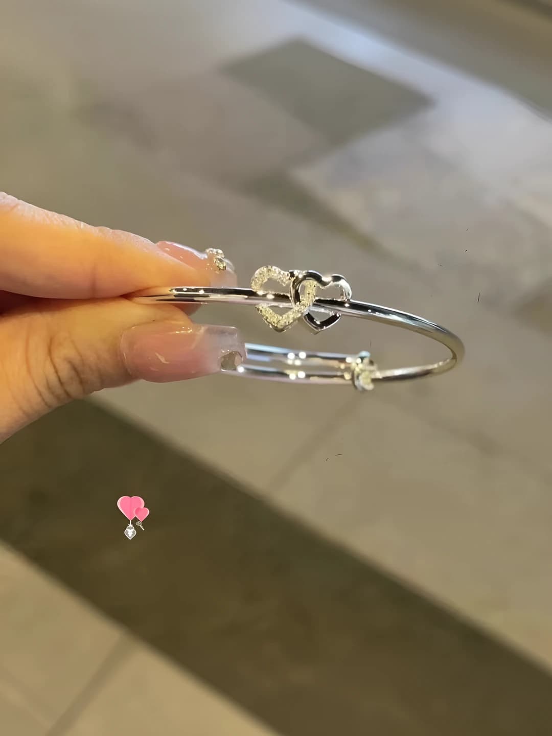 Браслет с сердцами 1 шт