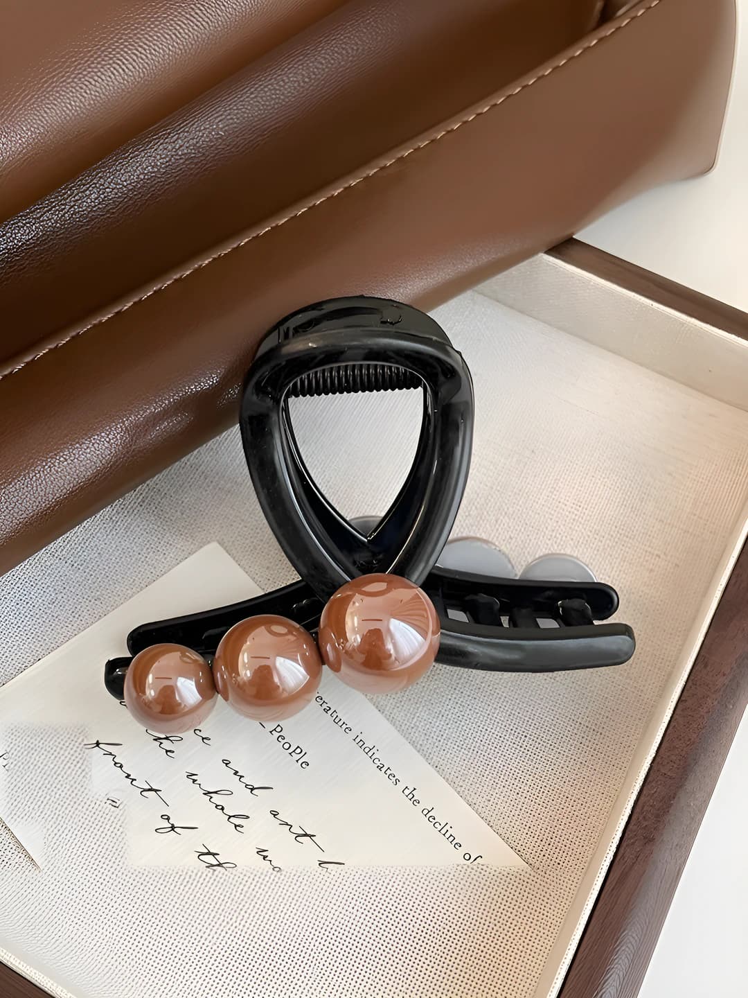 Glossy black base clip 8 cm [Dark coffee pearl]