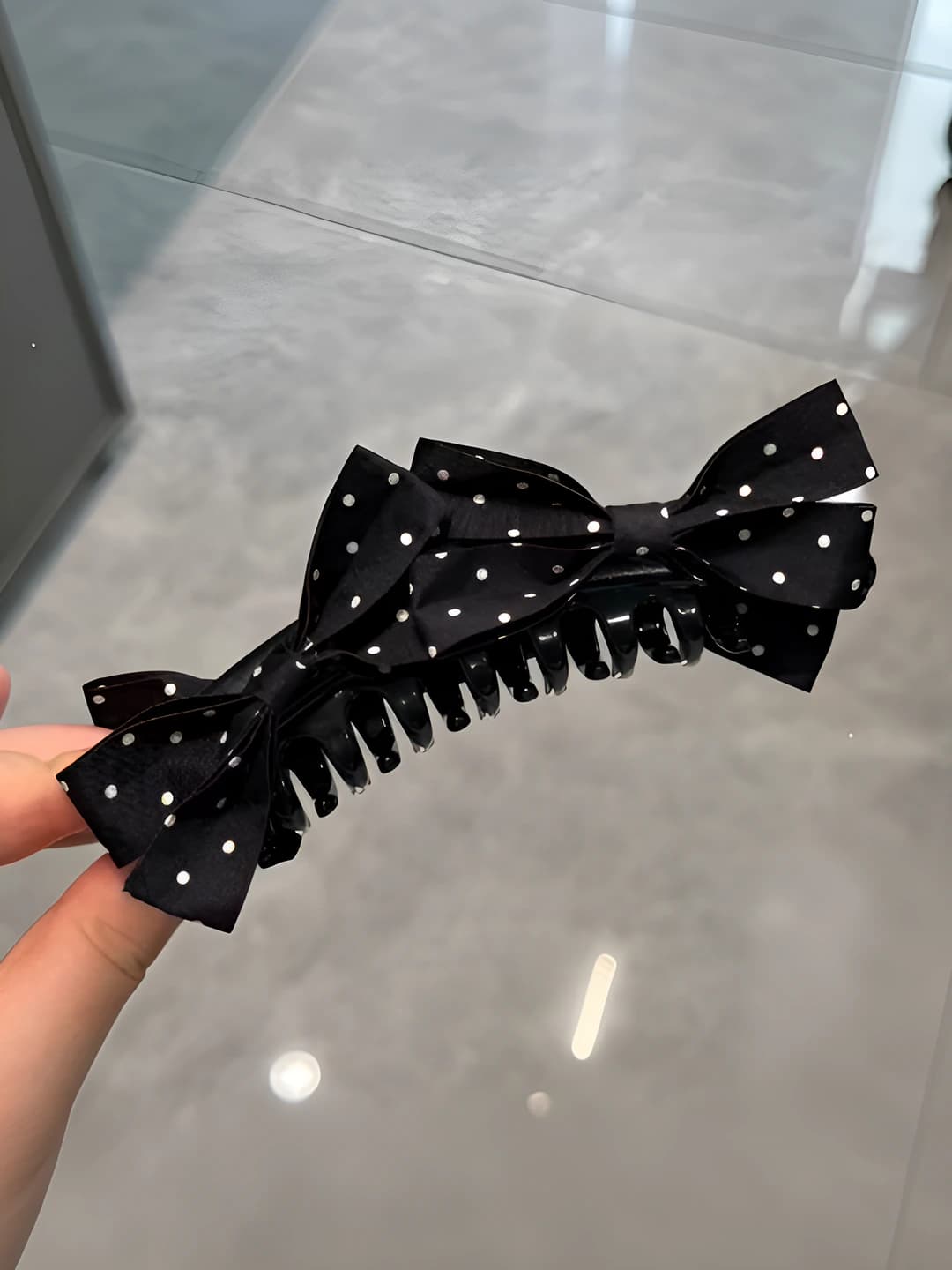3# Black polka dot - bow banana clip ~13cm