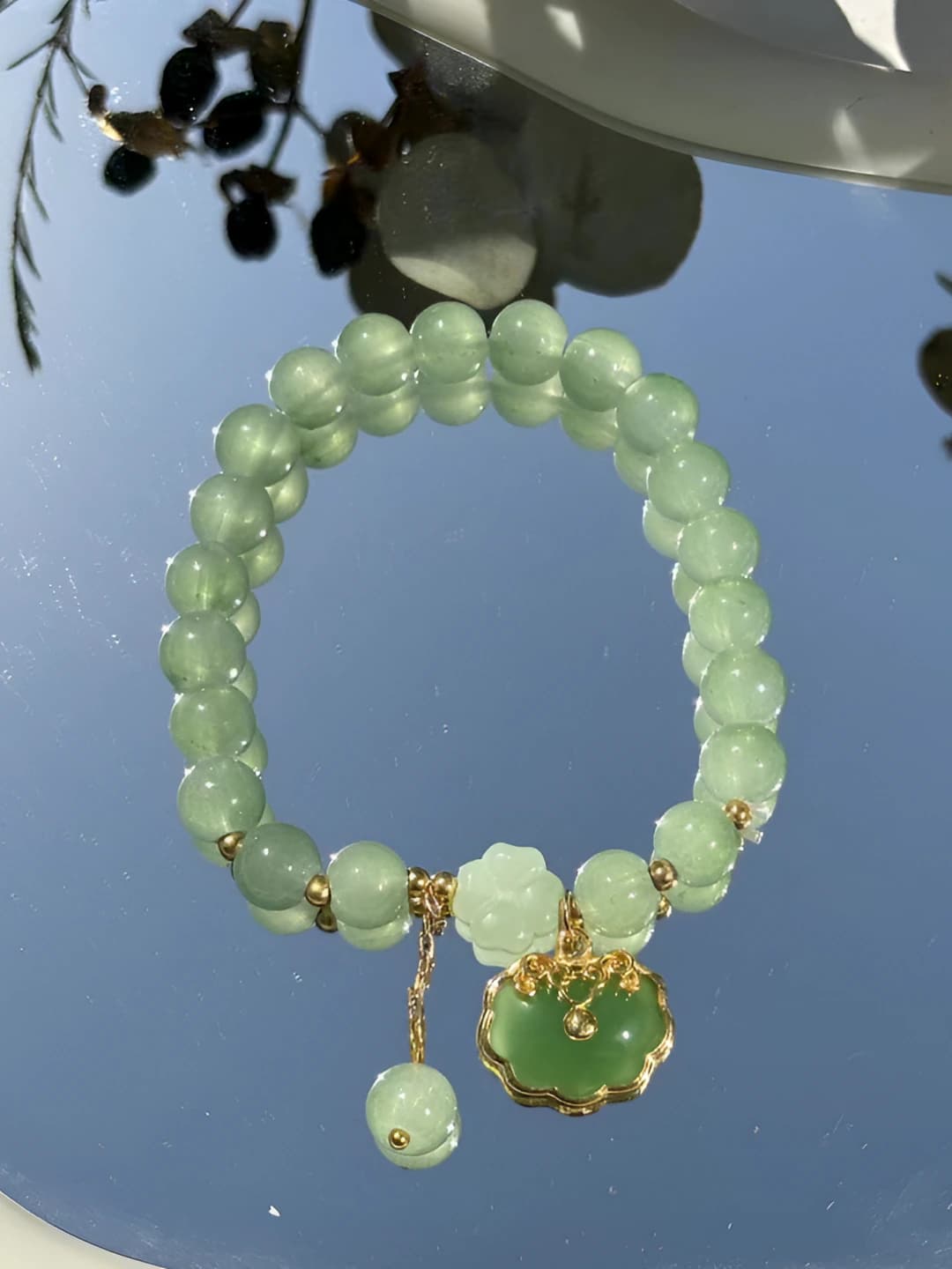 Green safety lock jade bracelet