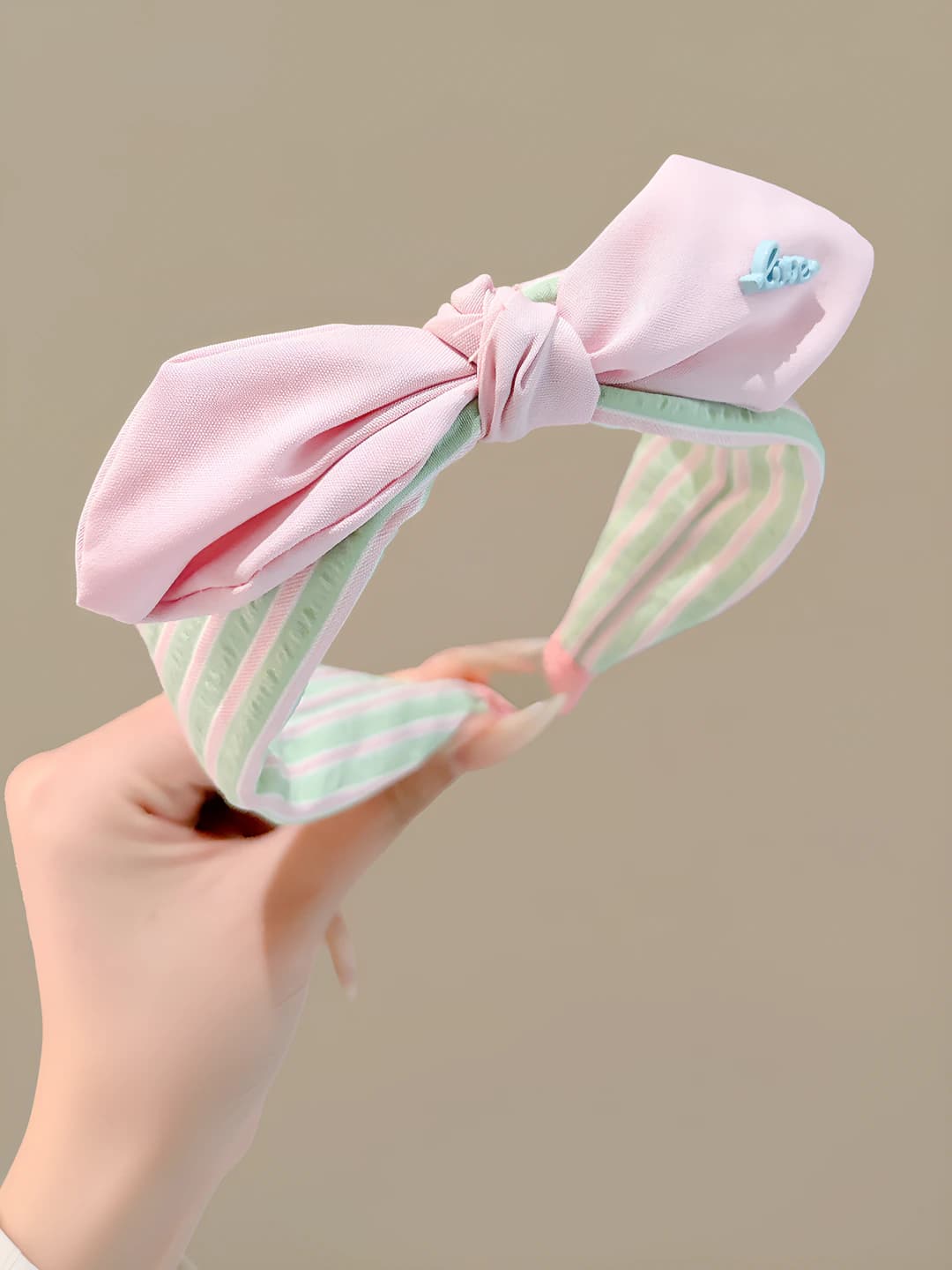 2# Pink-green, striped, 4 cm