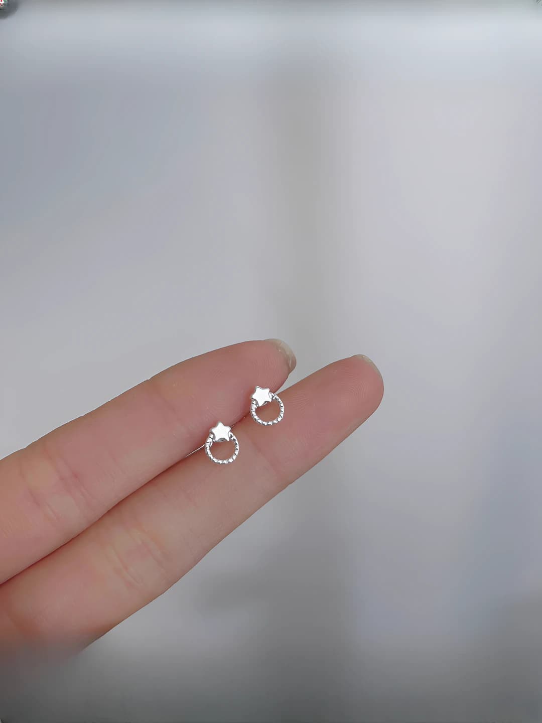 32# Small stud - Ring star silver
