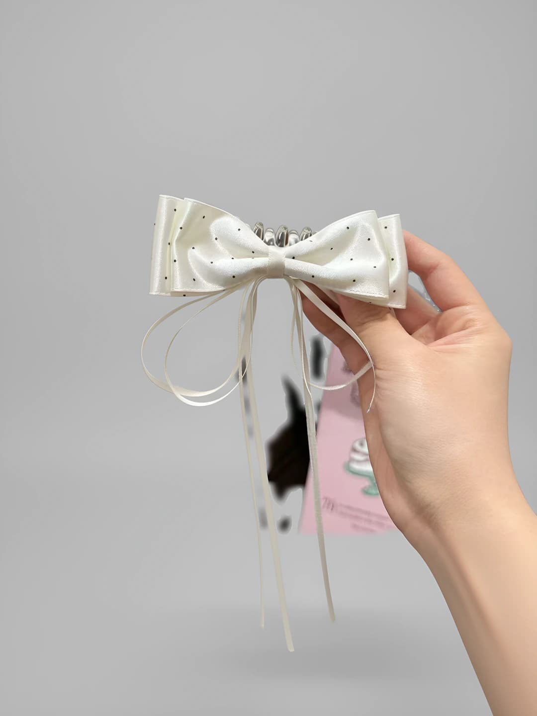 2# Dreamy polka dot banana clip approx 10 cm - white / ribbon approx 40 cm