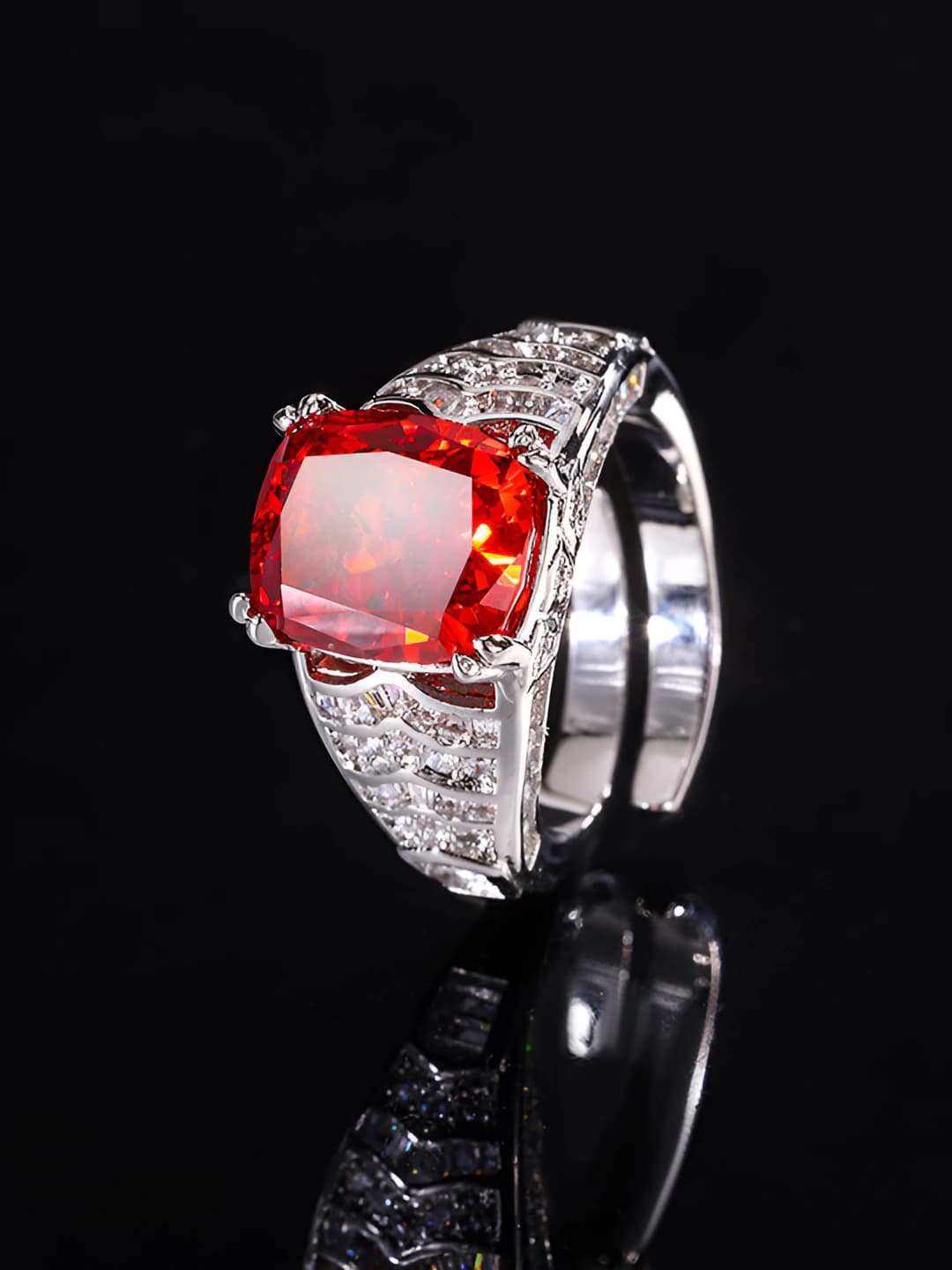 Ice Flower China Red Ring