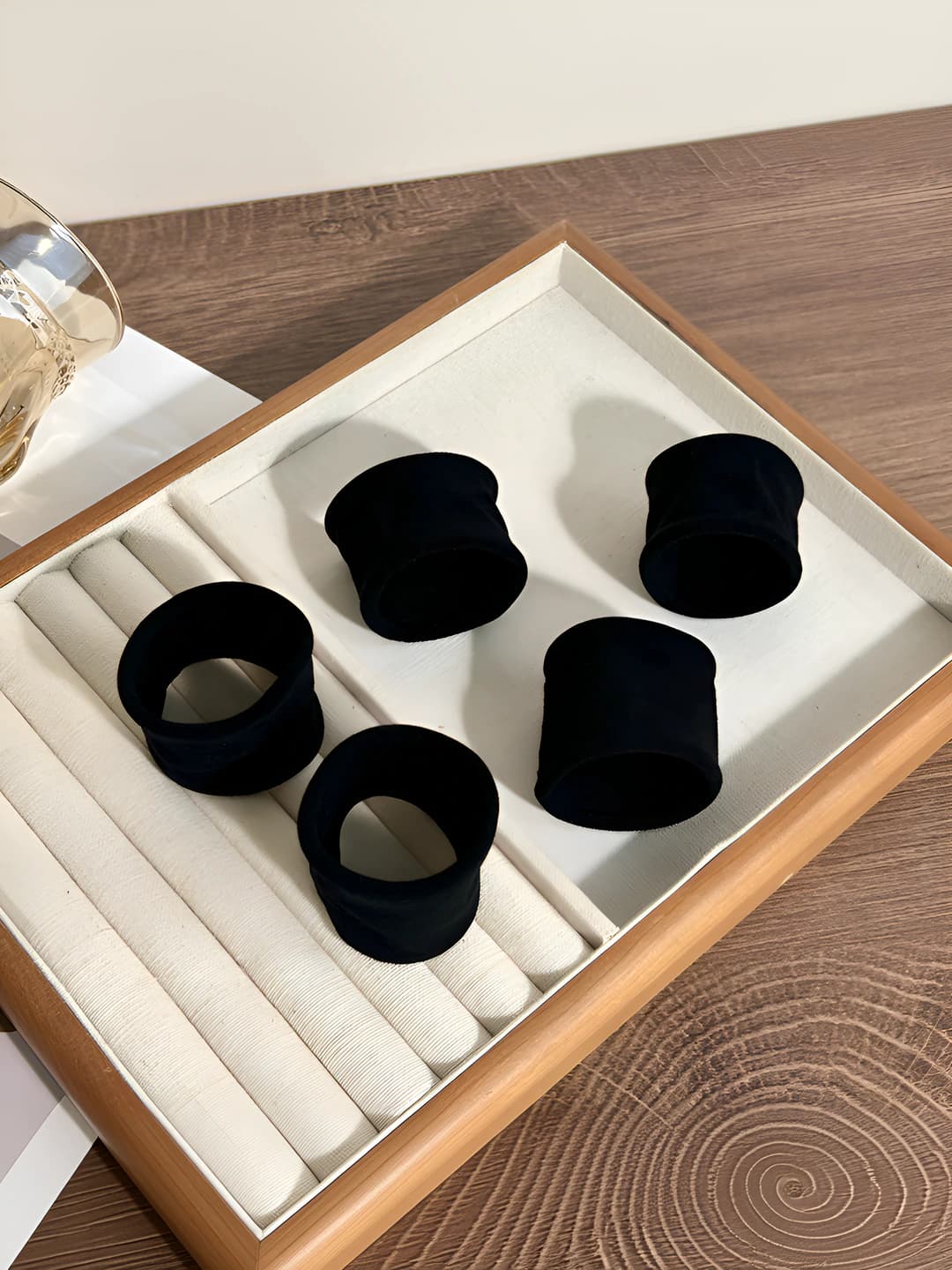 4# Black, 5-piece set