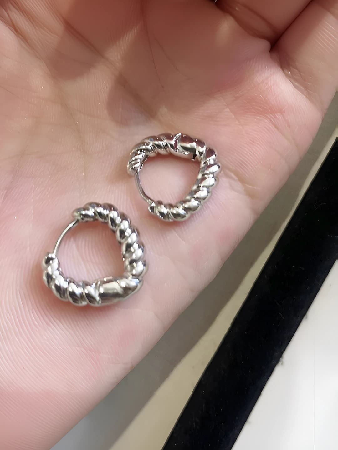 Women's heart-shaped cable knit hoop earrings, copper, electroplating, Korean-Japanese style