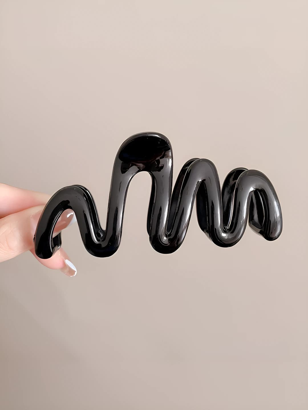 Black glossy 10.5 cm