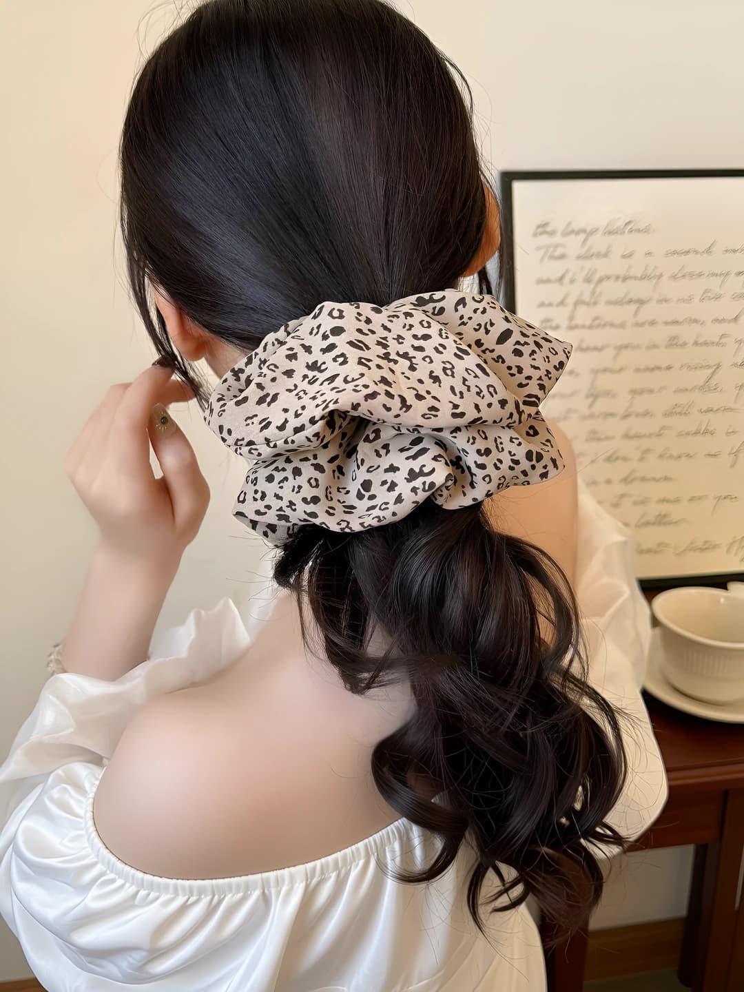 Och kofe leopard bosilmagan chekka taxminan 15 cm