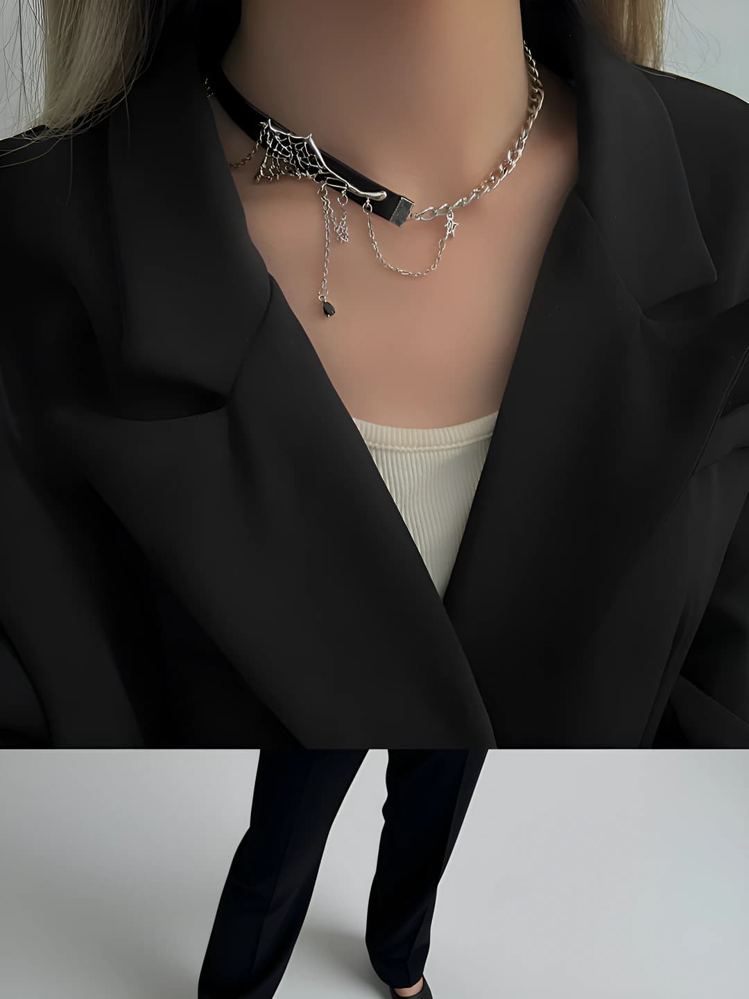 Women's punk style choker with lock design