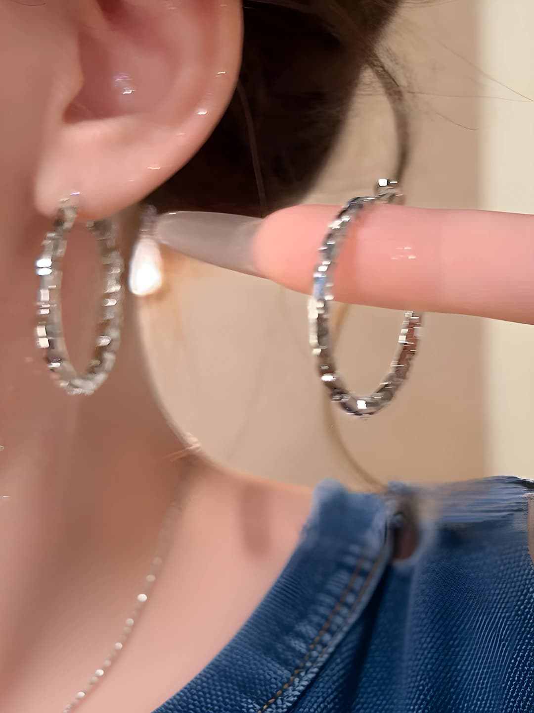 Silver circle earring
