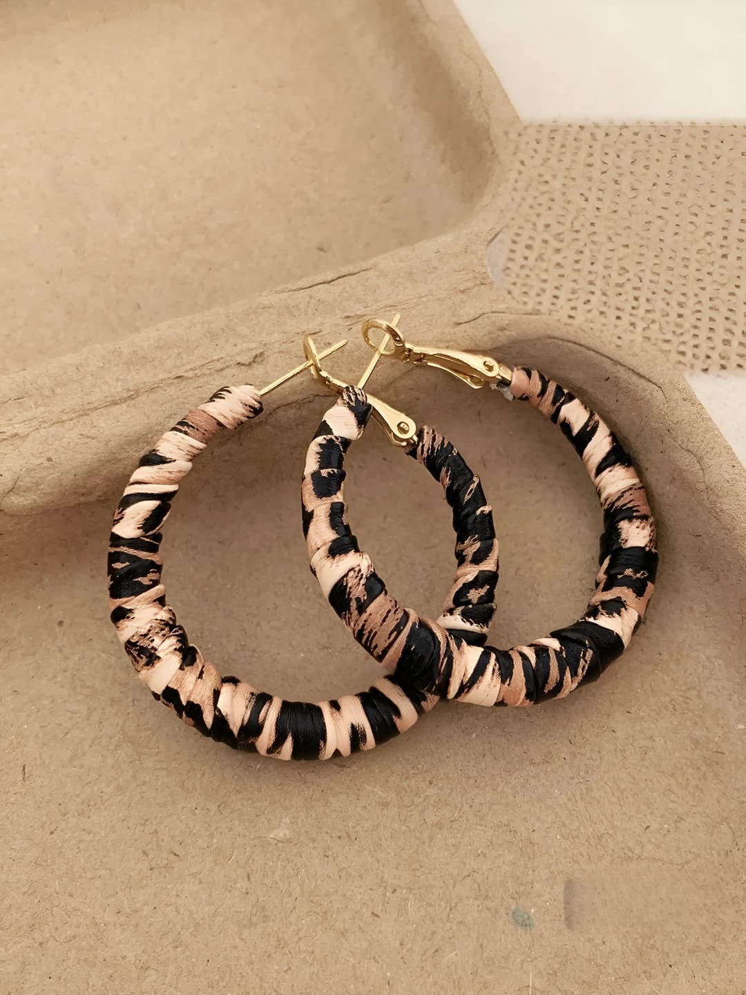 4CM Bej leopard PU doira