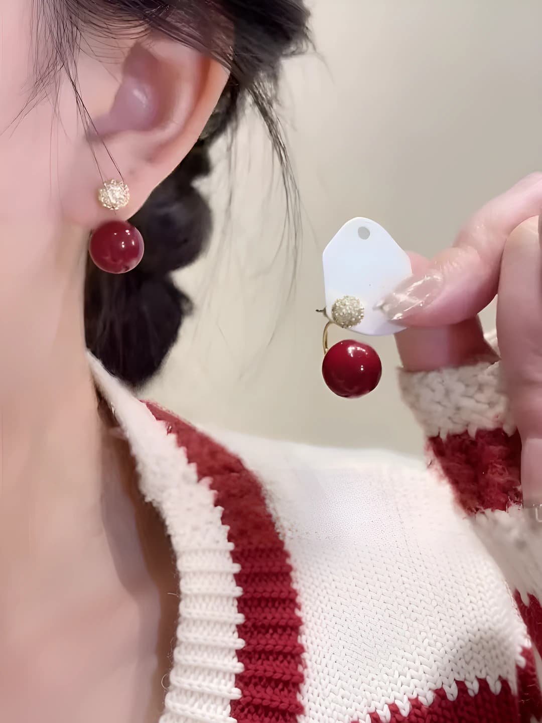 Two-way zircon red pearl studs