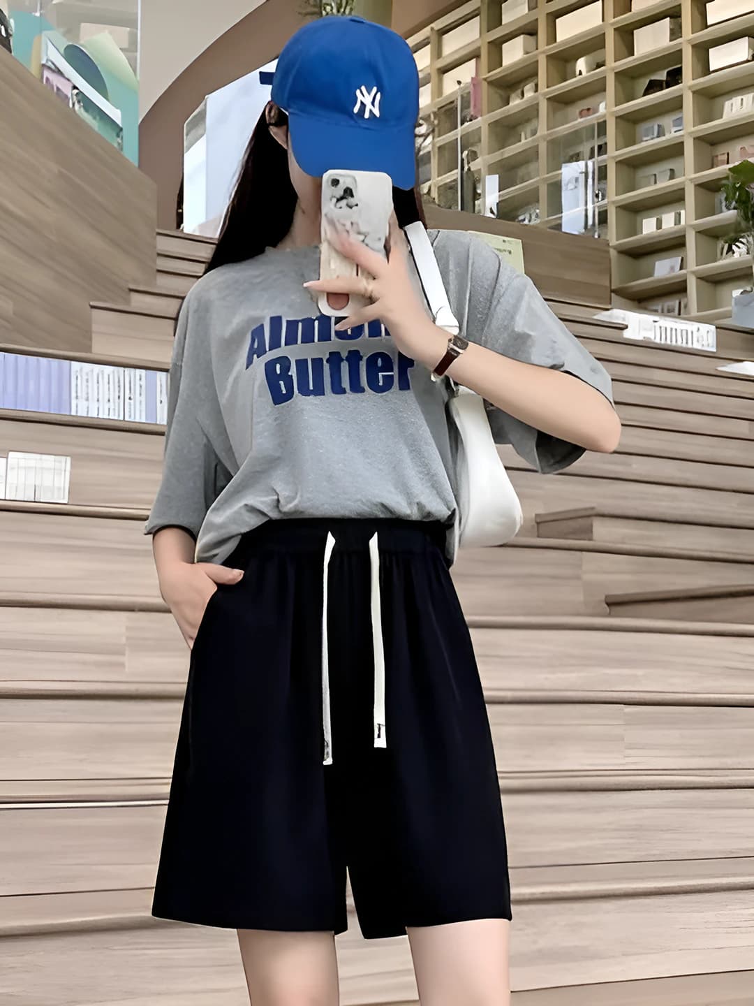 Чёрный