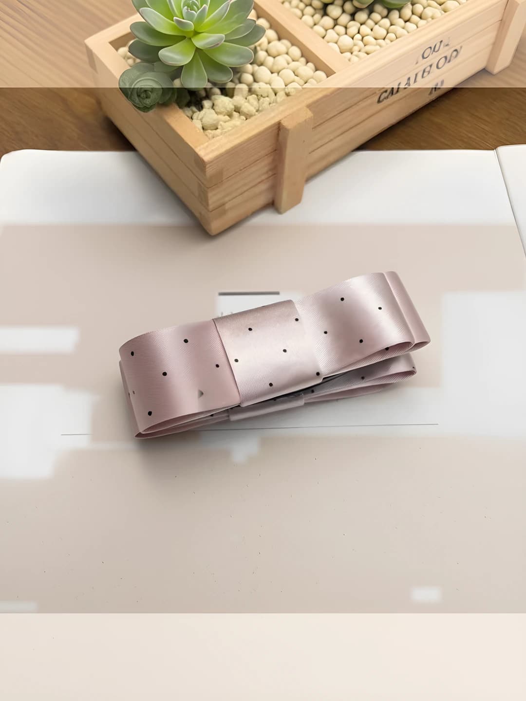 Polka dot banana clip [Pink]