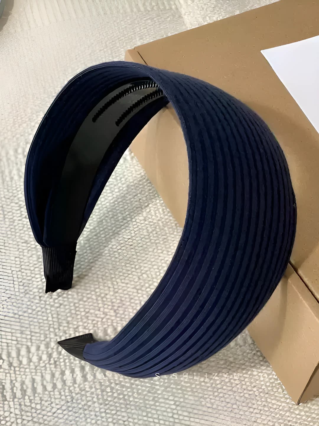 Blue, width 8 cm