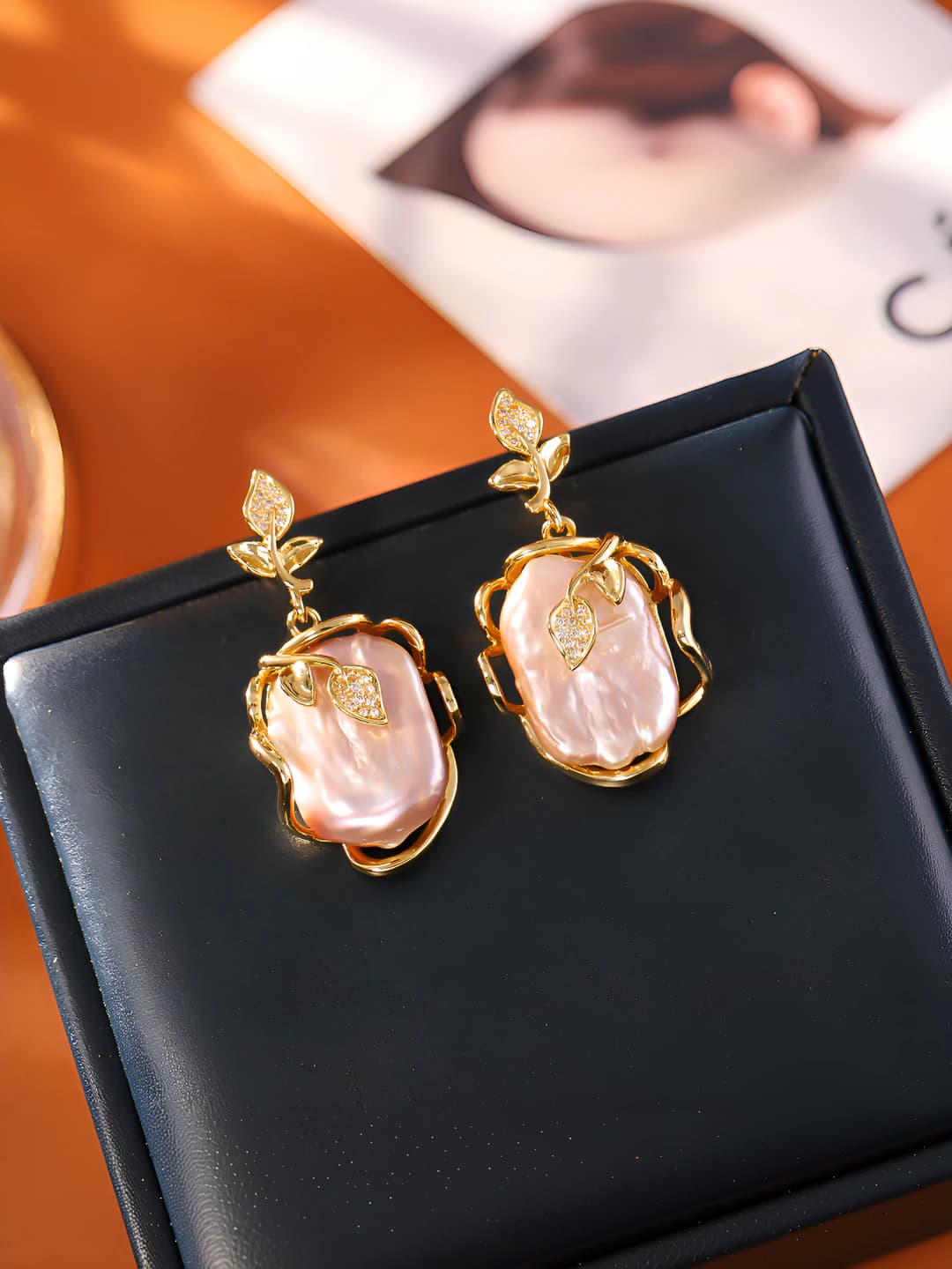 Women's natural baroque pearl earrings, 18k gold plated copper, retro style, geometric design element