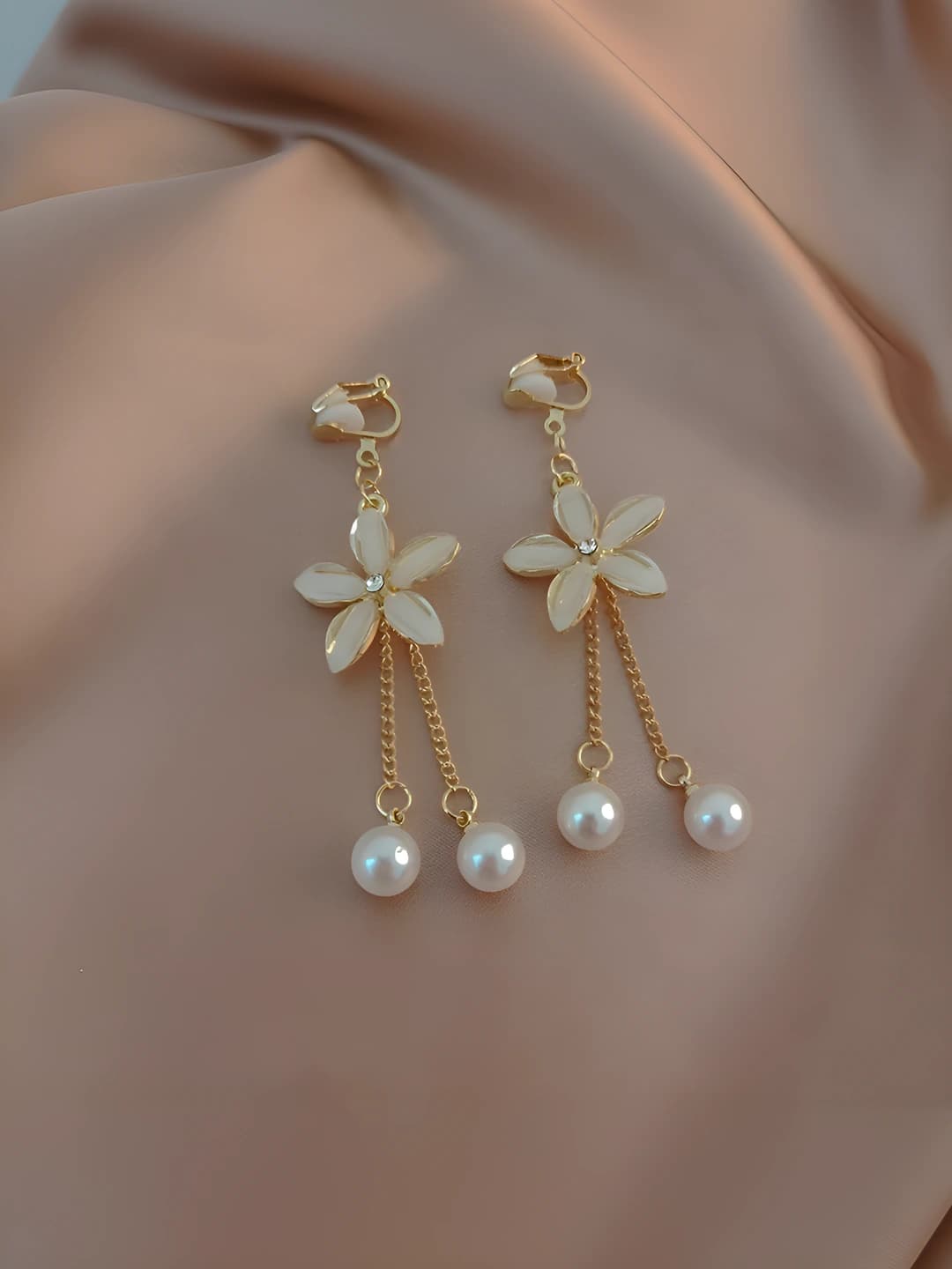 Floral tassel gold ear clips
